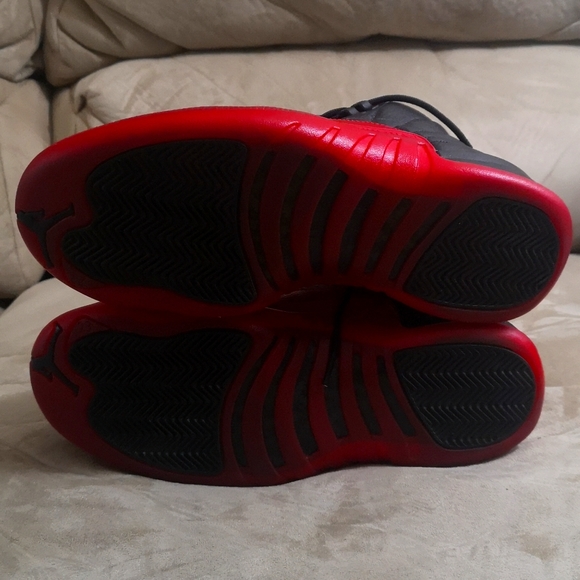 Jordan 12 Flu Game 2016 - Picture 5 of 5